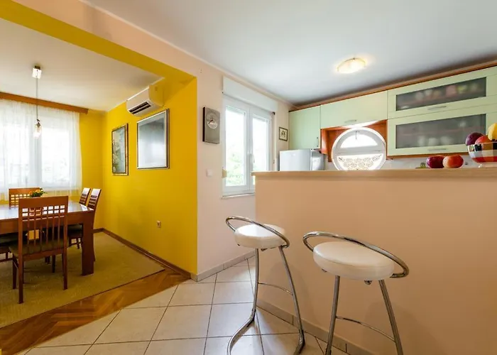 Apartman Sunny Lapad